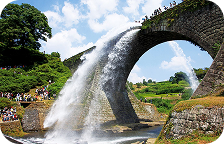 通潤橋